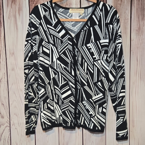 Norm Thompson Black and White Graphic Long Sleeve Cardigan Womens Medium - Picture 1 of 7